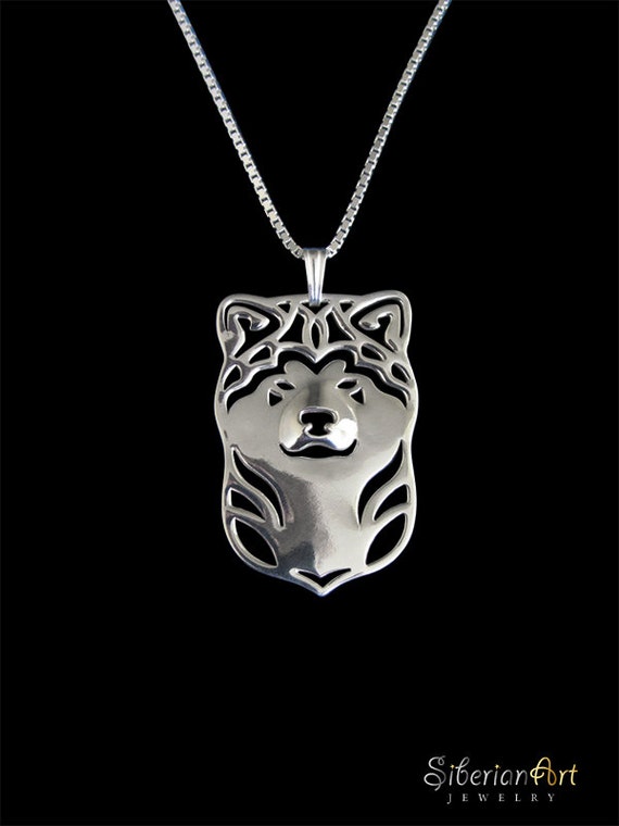 Akita jewelry top
