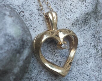 14K Yellow Gold Diamond Heart Pendant and Necklace A-232