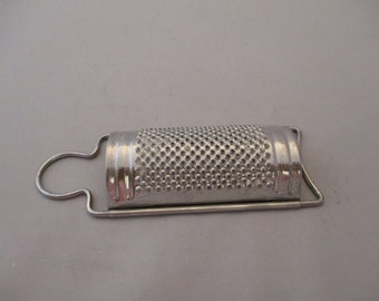 Stainless Steel Nutmeg Grater; Kitchen Utensil; Cookware