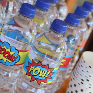 Superheld Wasserflaschenetiketten • GEDRUCKT