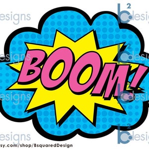 Puede incluir: Un globo de diálogo de estilo cómic azul y amarillo con la palabra "BOOM!" en letras rosas.