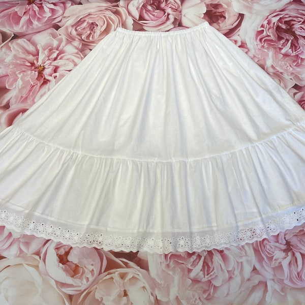 New Dyeable Vintage Style 100% White Cotton petticoat Broderie Anglaise trim Sizes 6-22 Available Bride,Bridesmaid,Steampunk,Goth,Rockabilly