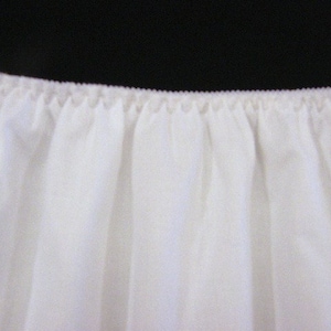 UK Sizes 8-18 White Half Slip Petticoat lengths from 2340 From knee to floor length petticoats. image 3