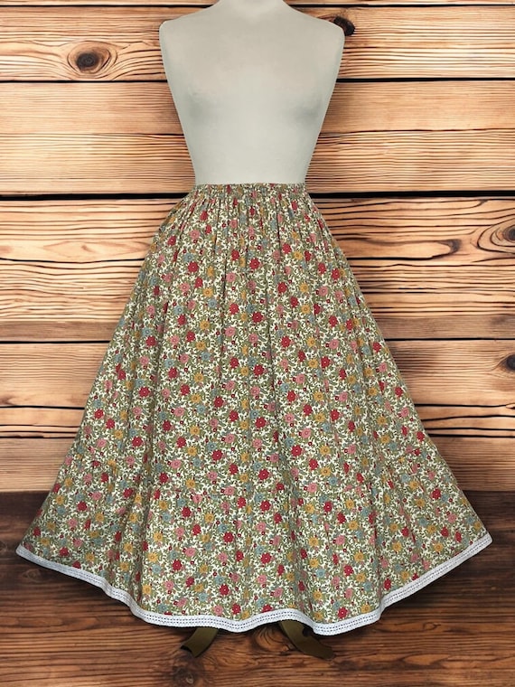 Jupe Blanche White Stuff - Motif Floral Brodé Vert - Taille UK 10 (FR 38) - Mi-longueur (midi) - Coton - Occasion Très Bon état