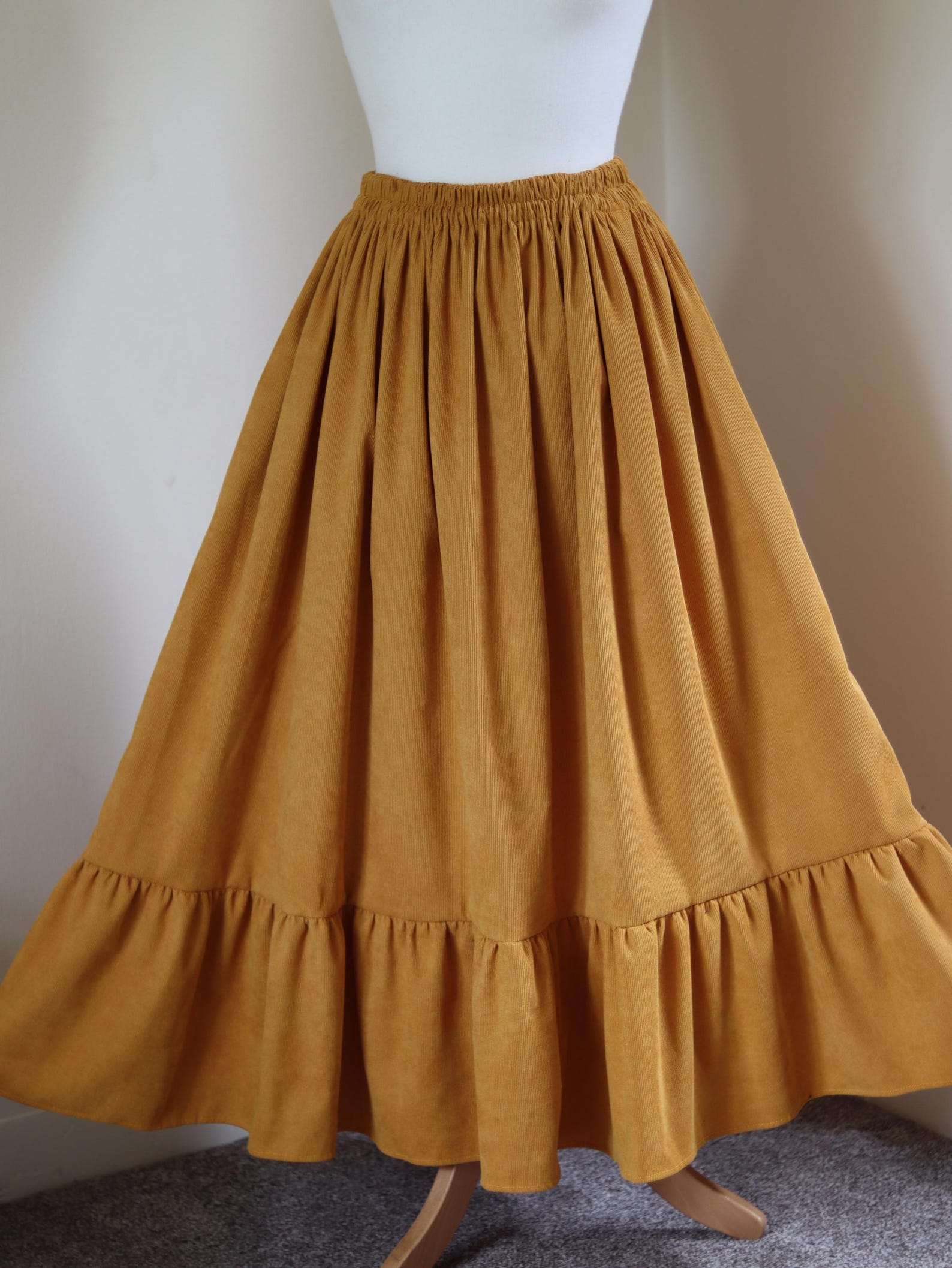 WIDE-SLEEVE BOXY CORDUROY - Mustard