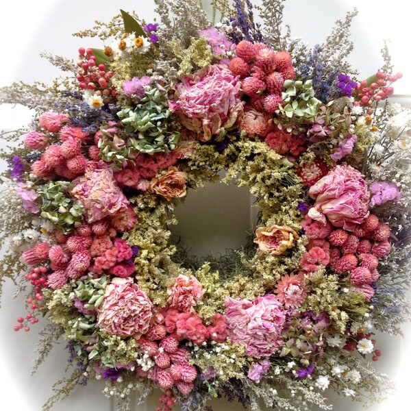 Elegant Dried Flower Wreath,Floral Wreath, Dried Flowers,Cottage decor,Victorian decor,Wreath,Floral Arrangement,Dried Flowers,Country