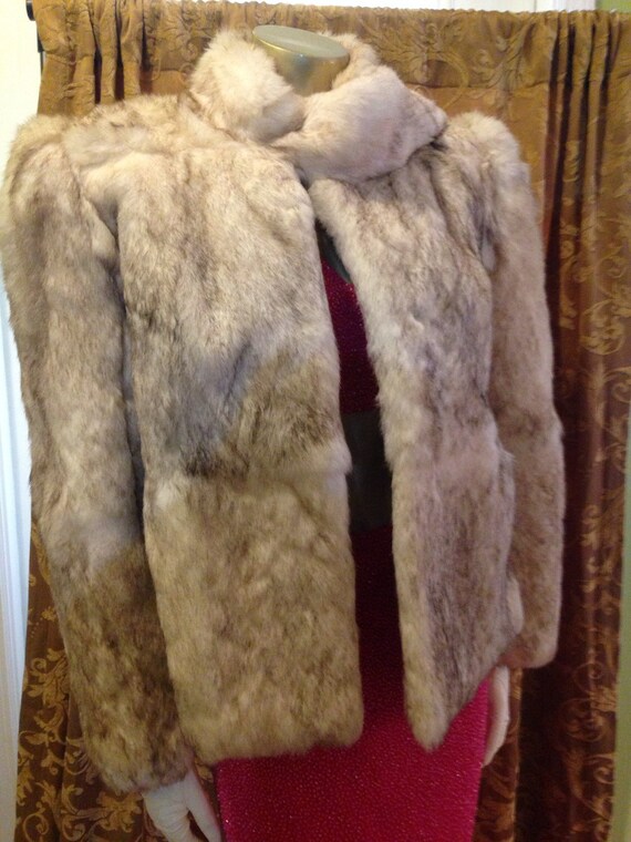 Vintage faux fur Excellent Vintage medium fur wai… - image 3