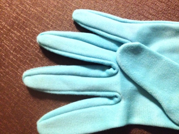 Vintage nylon gloves - image 4