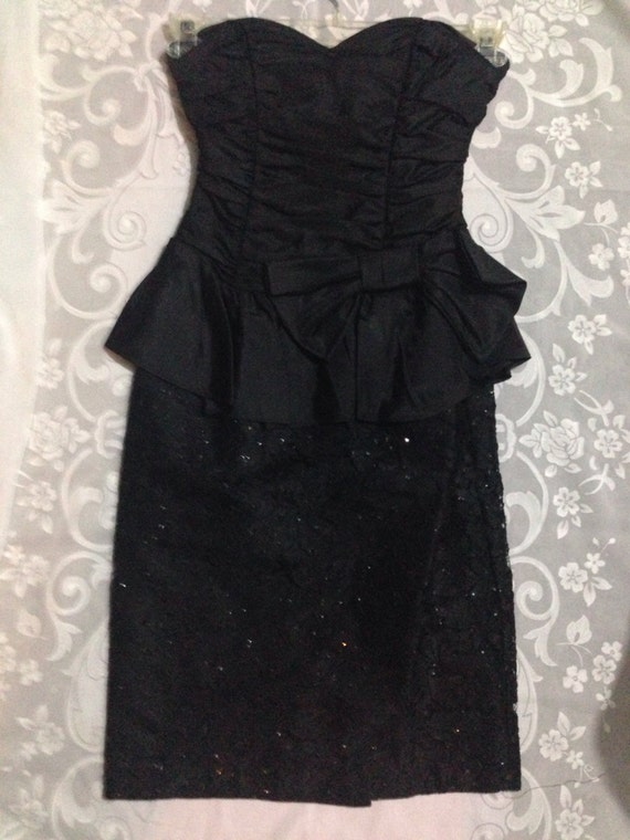 1980s little black dress strapless - image 2