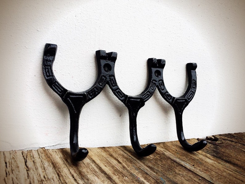 BOLD Triple Horseshoe Wall Hook // Glossy Black Western Towel Etsy