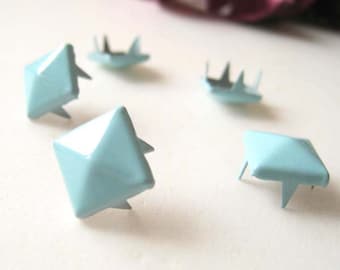 9mm Baby Blue Metal Pyramid Stud (4 Prongs) - Pack of 50pcs