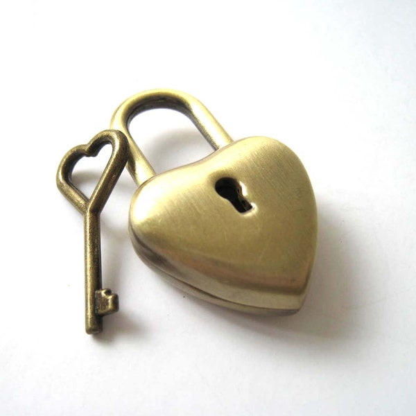 Brass Bronze Heart Lock and Heart Key Set - 1pc