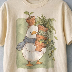 Camiseta con diseño de pato y maceta apilada, linda camiseta de pato, regalo para amantes de las plantas, camiseta de jardinería, regalo para jardineros aficionados a las plantas de interior, camiseta estilo cottagecore