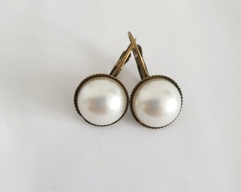 Boucles d'oreilles élégantes en nacre boucles d'oreilles de style vintage bijoux faits à la main bijoux de mariée STILIKONEN Lounge
