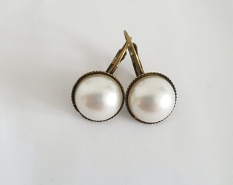 Perlmutt  vintage Earrings Studs