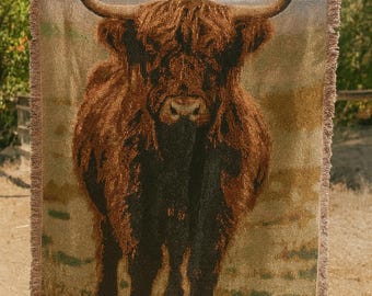Scottish Highland Cow Woven Blanket: Cozy Cotton Throw, Nature Decor