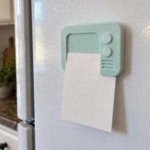 Retro TV Fridge Magnet STL File, 3D Printable Tiny Television Magnet