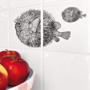 Fliesenaufkleber Kugelfisch – 2er Set – selbstklebend wasserfest – Bad Küche – Pufferfish Tile Stickers – GOOGLY
