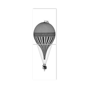 Peut inclure: Une illustration en noir et blanc d'une montgolfi&egrave;re avec une nacelle. Le ballon a un motif ray&eacute; et un filet.