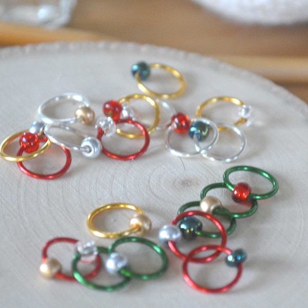 Snag Free Stitch Markers - Holly Jolly - Dangle Free - Snag Free Knitting Stitch Markers - Small Medium Large Sizes Available