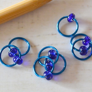 Stitch Markers - POP of Blue - Dangle Free, Snag Free Knitting Stitch Markers - Multiple Sizes Available
