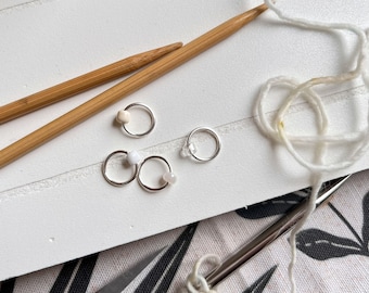 Snag Free Stitch Markers: Raglan Knitting, Shades of White