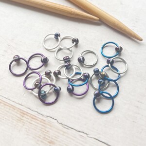 Snag Free Stitch Markers - Striped - Dangle Free - Knitting Stitch Markers - Small Medium Large Sizes Gifts for Knitters