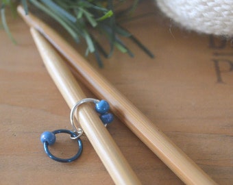 Snag-Free Knitting Row Counter – Silver and Blue