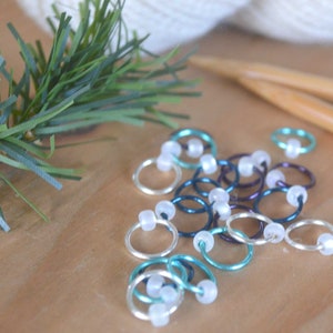 Snag Free Stitch Markers Winter Frost Dangle Free Snag Free Knitting Stitch Markers Small Medium Large Sizes Available image 1