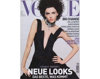 VOGUE GERMANY July 2002 Vintage Fashion Magazine 2000s Retro Birthday Anniversary Christmas Gift Present Photos Ads Advertisements
