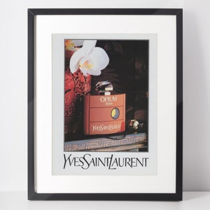 YVES SAINT LAURENT 1991 Vintage Werbung 1990er Jahre Opium Parfüm Print Anzeige Poster Wand Kunst Interior Design Home Decor Beauty Business Spa