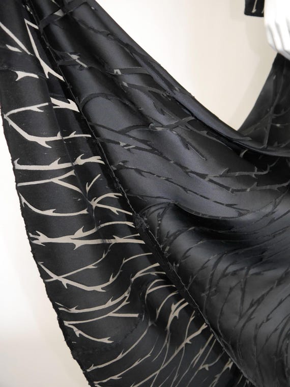 Buy THIERRY MUGLER 1990s 2000s Vintage Black Thorn Devor Maxi Evening Dress  Gown Burnout Silk Velvet Gothic Dark Size Large-xl Us 10-12 Online in India  - Etsy