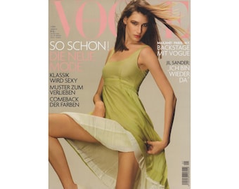 Magazine Vogue Italia January 2004 Cover by Steven Meisel-iconic
