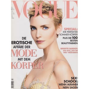 VOGUE GERMANY April 1996 Vintage Fashion Magazine 1990s Retro Birthday Anniversary Christmas Gift Present Photos Ads Advertisements