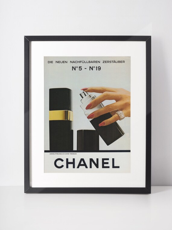 CHANEL 1980 Vintage Advertisement 1980s No. 5 No. 19 Perfume CHANEL 1980 Vintage Advertisement 1980s No. 5 No. 19 Perfume
