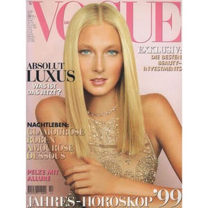 VOGUE GERMANY December 1998 Vintage Fashion Magazine 1990s Retro Birthday Anniversary Christmas Gift Present Photos Ads Advertisements