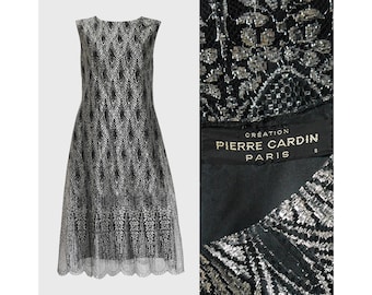 PIERRE CARDIN c. 1970er Jahre Vintage Metallic Silber Lamé schwarze Spitze Midi Abendkleid Pfau Art Deco 1920er Jahre inspiriert Größe Medium