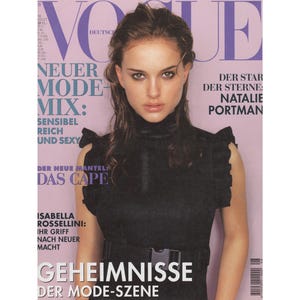 VOGUE GERMANY August 1999 Vintage Fashion Magazine 1990s Retro Birthday Anniversary Christmas Gift Present Photos Ads Advertisements