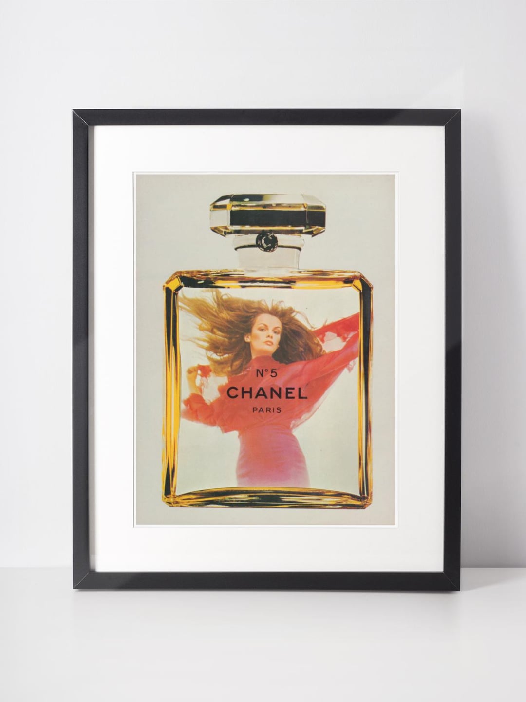 CHANEL 1976 No. 5 Perfume Vintage Print Advertisement Magazine Ad