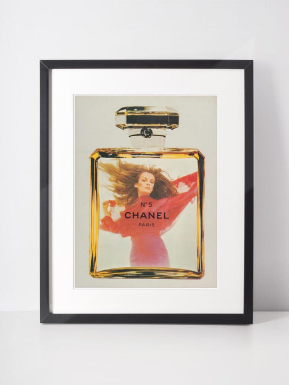 CHANEL 1976 No. 5 Perfume Vintage Print Advertisement Magazine Ad