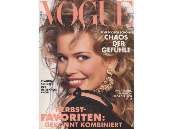女性情報誌 Vogue Germany Magazine September 2021 Iris Strubegger for Vogue Germany September 2011