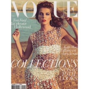 VOGUE PARIS February 2010 Vintage Fashion Magazine 2000s Y2K Vogue France Birthday Christmas Gift Present Photos Ads Advertisements Couture