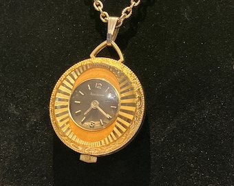 Vintage Gold Tone Lucerne Swiss Made Watch Necklace 1970