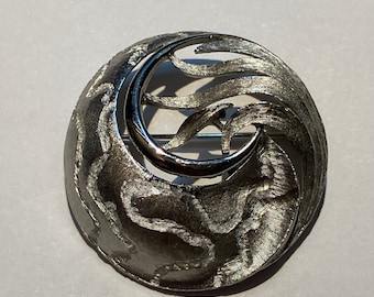 Vintage Silver 1970s J.J. Jonette Jewelry Swirl Pin