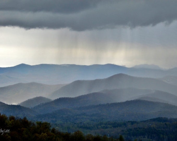 Blue Ridge Mountains Raining Mountain Photography, Landscape Photography, Blue Ridge Mountains ...