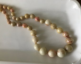 Vintage  beaded necklace