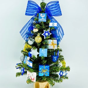 Chanukah Bush / Hanukkah Themed 18&quot; Christmas Tree