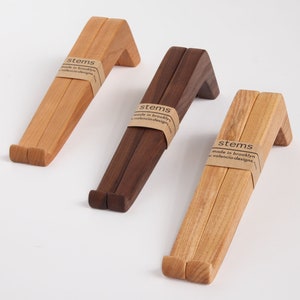 Stems: The sexy laptop stand