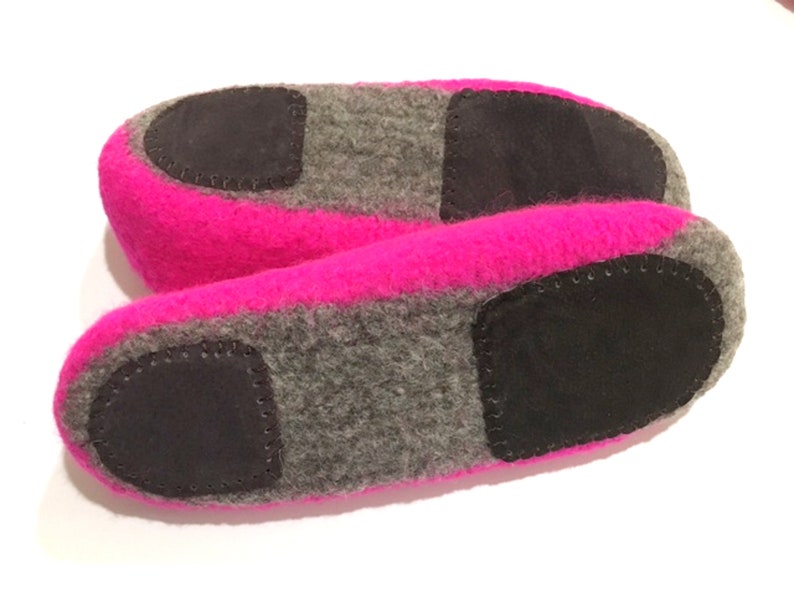 Made to order, women's felted wool slippers, slip-on style, choose colors and soles, handmade, treat yourself to comfort Slipper + suede sole