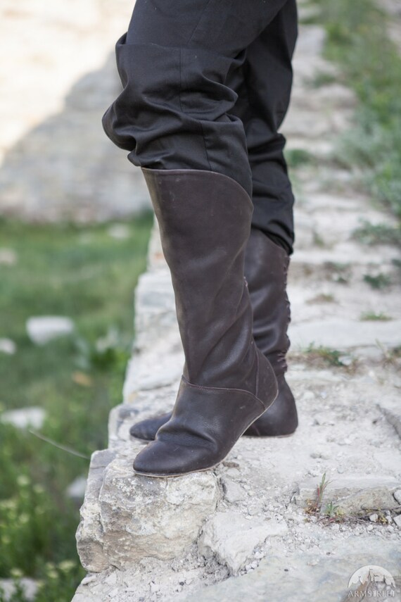 medieval long boots